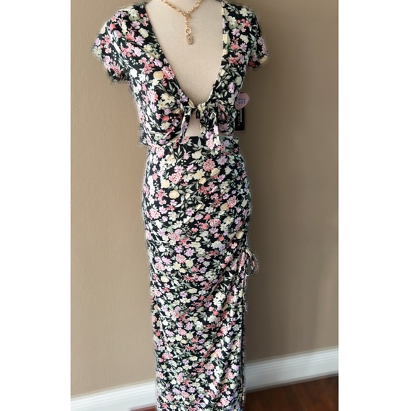 Floral print crop top and skirt set - Picture 10 of 10